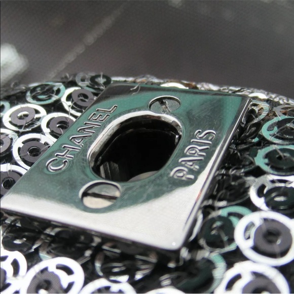 Chanel Classic Sequins Medium Double Flap - Picture 15 of 16